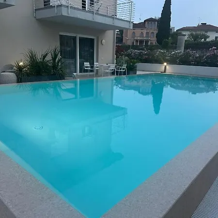 House Al Porto View Apartment Peschiera del Garda